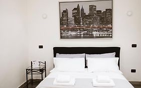 Studio 116, Host Apartments